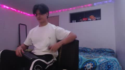 Snapshot of with_ken chatting on 02-10-26, 05:33 Ken online show from 02-10-26, 05:33