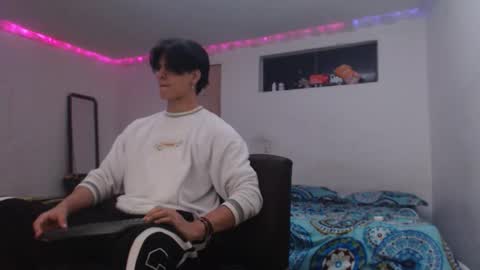 Snapshot of with_ken chatting on 02-12-26, 10:10 Ken online show from 02-12-26, 10:10