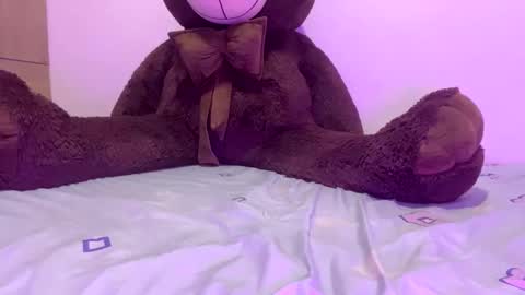 Snapshot of wizycandy_1 chatting on 01-25-25, 12:38 Wiz and Candy online show from 01-25-25, 12:38