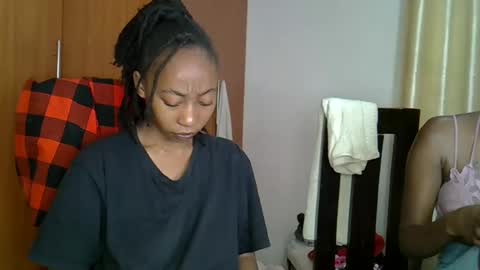 girlie o online show from 02-07-25, 09:48