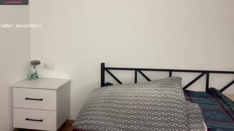 Wlademar online show from 02-10-25, 01:46