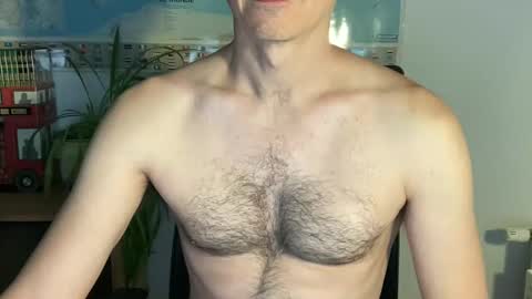 Snapshot of wladsexy88 chatting on 12-20-24, 02:49 Wladsexy88 online show from 12-20-24, 02:49