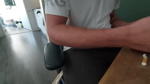 wnhz27 online show from 09-28-25, 10:53