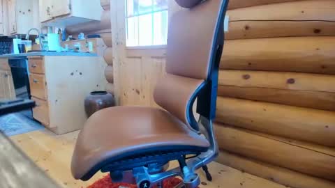 Snapshot of wobbleon chatting on 01-05-25, 04:38 Gobbleon online show from 01-05-25, 04:38