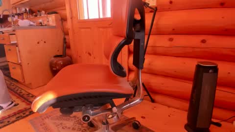 Snapshot of wobbleon chatting on 03-05-25, 10:21 Gobbleon online show from 03-05-25, 10:21