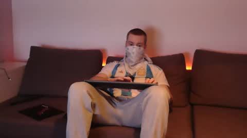 Snapshot of wolf021221 chatting on 04-02-26, 08:50 wolf021221 online show from 04-02-26, 08:50