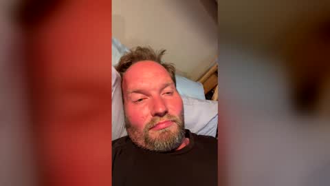 wolf198732 online show from 05-01-26, 12:48
