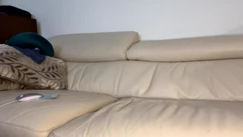 Snapshot of wolfdudefun chatting on 01-10-26, 02:57 wolf online show from 01-10-26, 02:57