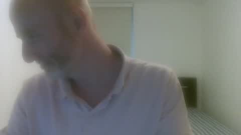 Snapshot of wolfgangamozart chatting on 09-25-25, 02:32 Amadeus Mozart online show from 09-25-25, 02:32