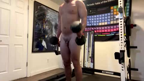 Snapshot of wolfie_solo chatting on 11-03-25, 02:07 Wolfie online show from 11-03-25, 02:07