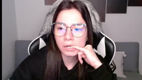 Alex online show from 09-22-25, 02:13