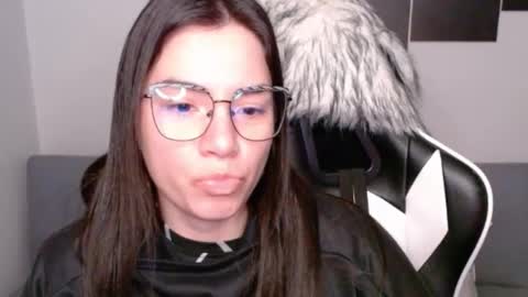 Alex online show from 09-24-25, 02:15