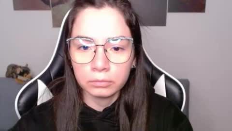 Alex online show from 05-11-26, 01:55