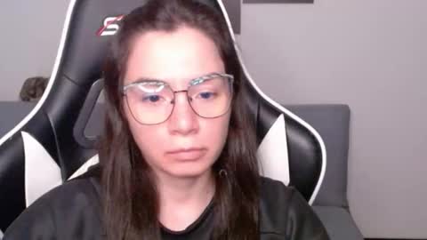 Alex online show from 05-26-26, 01:56