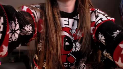 Snapshot of wolfsfoster chatting on 12-24-24, 06:11   online show from 12-24-24, 06:11