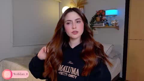 Snapshot of wolfsfoster chatting on 10-22-25, 03:18   online show from 10-22-25, 03:18