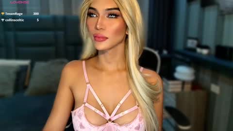 Julia online show from 02-03-26, 02:53