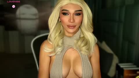 Julia online show from 04-24-26, 03:09