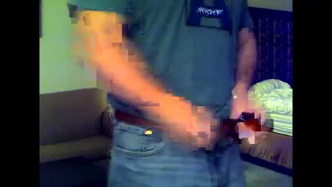 Snapshot of womenlovememan chatting on 01-26-25, 06:06 Ryan online show from 01-26-25, 06:06