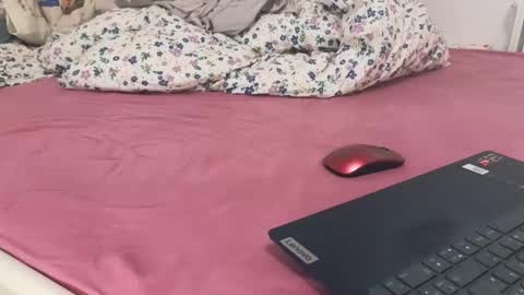 Snapshot of wondergirl_68 chatting on 02-01-25, 12:26 Wondergirl online show from 02-01-25, 12:26