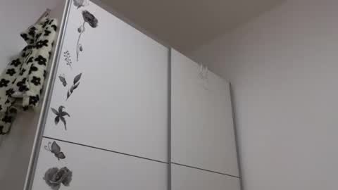 Snapshot of wondergirl_68 chatting on 02-12-25, 09:20 Wondergirl online show from 02-12-25, 09:20