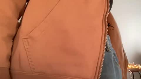 Stia online show from 03-09-25, 03:16