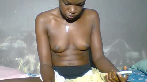 Your black bunny online show from 09-29-25, 04:39