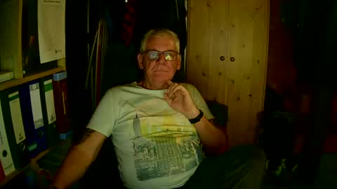 Snapshot of wonneprop10 chatting on 02-21-25, 04:59 Always Horny online show from 02-21-25, 04:59