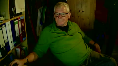 Snapshot of wonneprop10 chatting on 02-13-26, 05:09 Always Horny online show from 02-13-26, 05:09