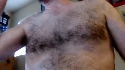 WoodieSays online show from 11-14-25, 05:33