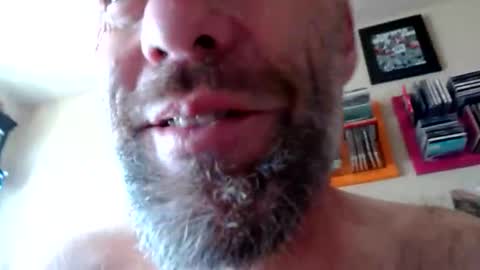 WoodieSays online show from 06-02-26, 03:47