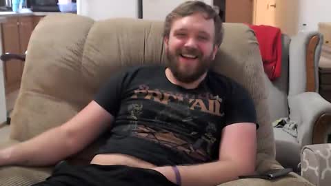 Snapshot of woodmaster96 chatting on 12-02-25, 05:30 Woodmaster96 online show from 12-02-25, 05:30