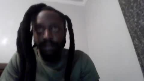 Woodpipe69 online show from 10-14-25, 04:57