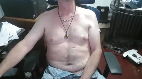 woodworker6473 online show from 10-04-25, 12:41