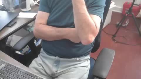 woodworker6473 online show from 02-13-26, 02:46