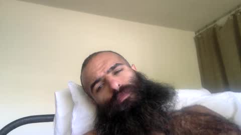 woof_wolf37 online show from 04-24-26, 05:04