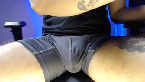 Snapshot of woondeer17 chatting on 12-02-24, 01:36 Woondeer online show from 12-02-24, 01:36