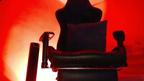 Snapshot of woondeer17 chatting on 09-13-25, 06:40 Woondeer online show from 09-13-25, 06:40