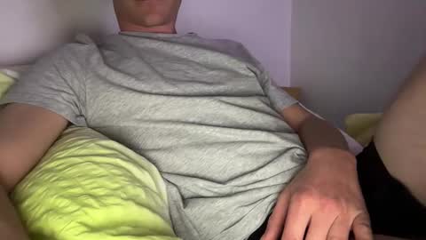 LARSON online show from 05-06-26, 11:37