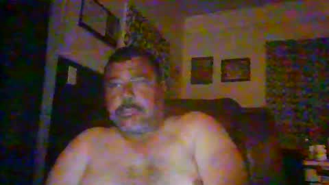 Snapshot of woperator12 chatting on 05-23-26, 10:52 woperator12 online show from 05-23-26, 10:52