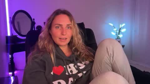 worldofmoody online show from 05-05-26, 06:54