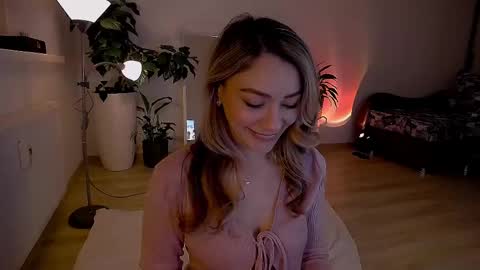 Snapshot of worldsbaby chatting on 02-27-25, 05:36 worldsbaby online show from 02-27-25, 05:36