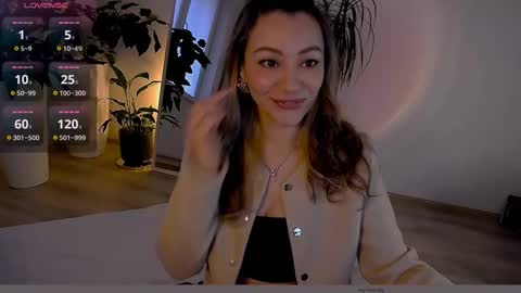 Snapshot of worldsbaby chatting on 03-09-25, 05:00 worldsbaby online show from 03-09-25, 05:00