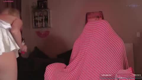 NYMPH    online show from 10-31-25, 05:19