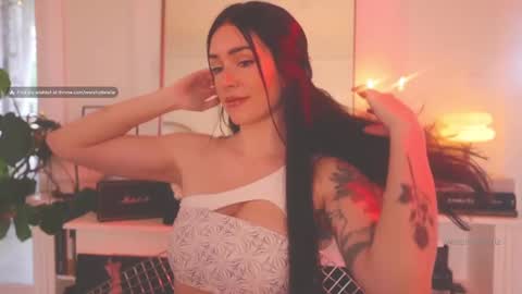 Snapshot of worshipbrielle chatting on 12-29-24, 10:57 Brielle online show from 12-29-24, 10:57