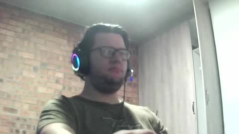 Snapshot of worsie333 chatting on 10-29-25, 07:04 worsie online show from 10-29-25, 07:04