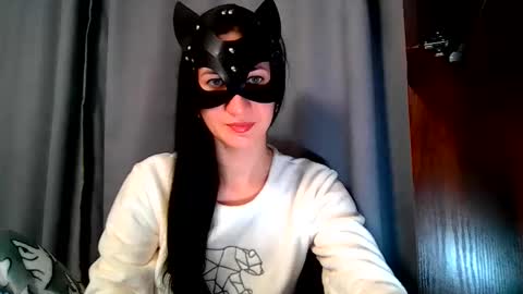 wow_dream_girl_ online show from 10-27-25, 06:23