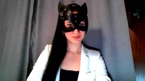 wow_dream_girl_ online show from 12-14-25, 05:51