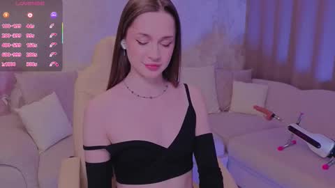 Snapshot of wow_kate chatting on 10-29-25, 10:44 Kate online show from 10-29-25, 10:44