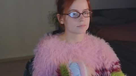 Rebecy online show from 11-06-25, 01:34